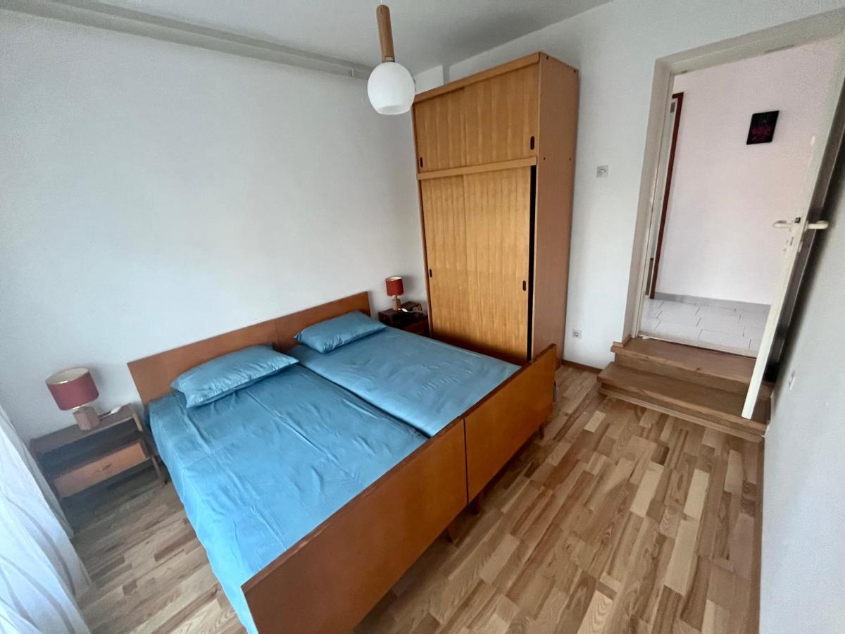 Apartment Franc 伊佐拉 外观 照片